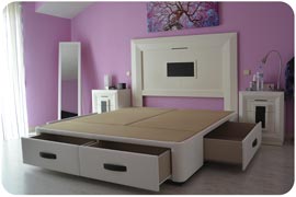 Cama grande con cajones montada en Madrid