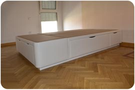 Cama canapé con cajones montado en Madrid